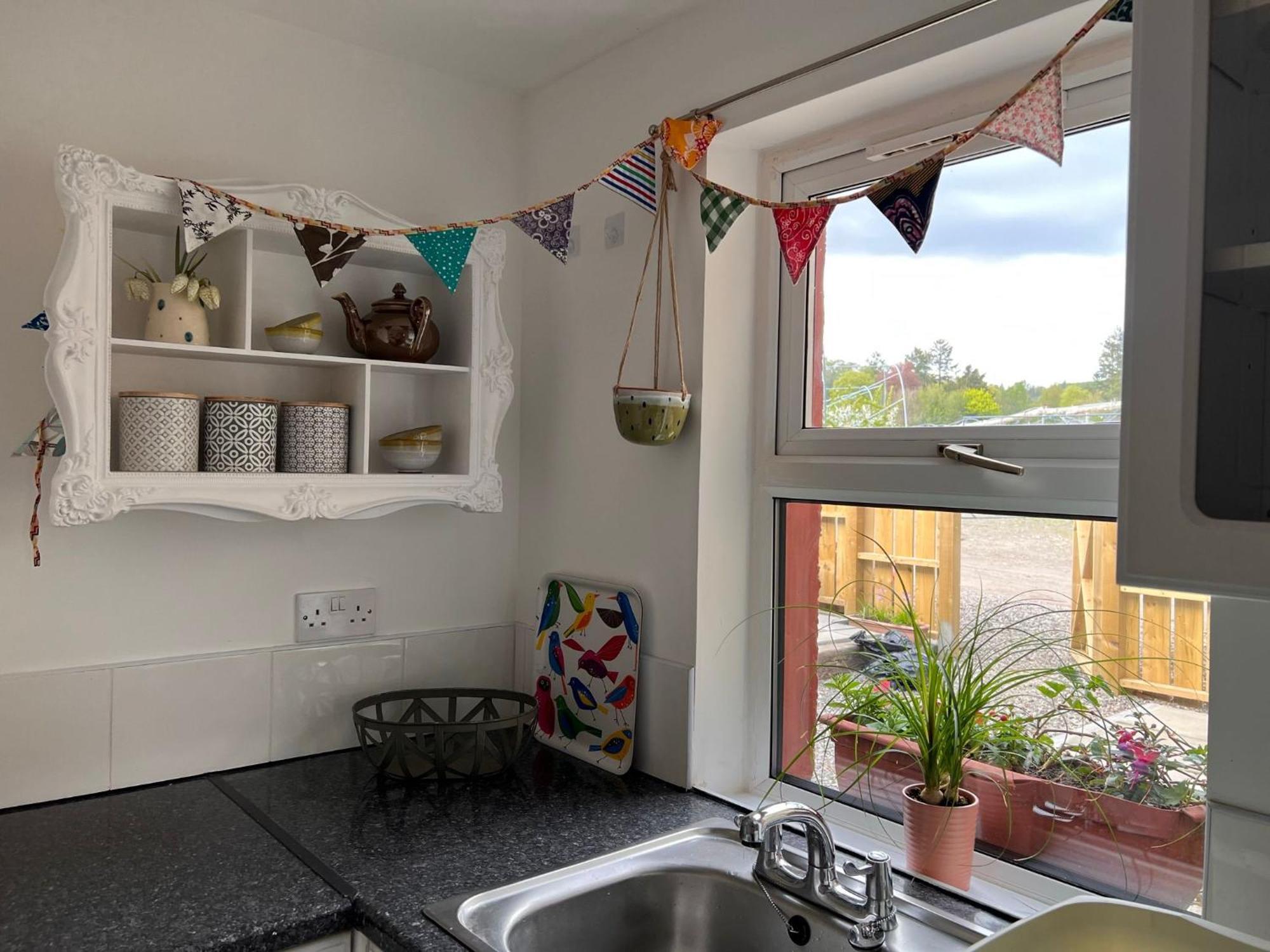 Berry View - Idyllic Cosy Cottage On Berry Farm Blairgowrie and Rattray Exterior photo